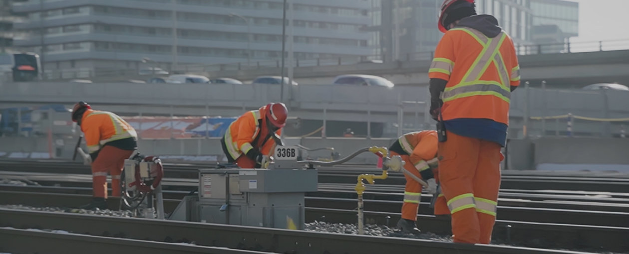 4 TTR workers working on the tracks in Toronto